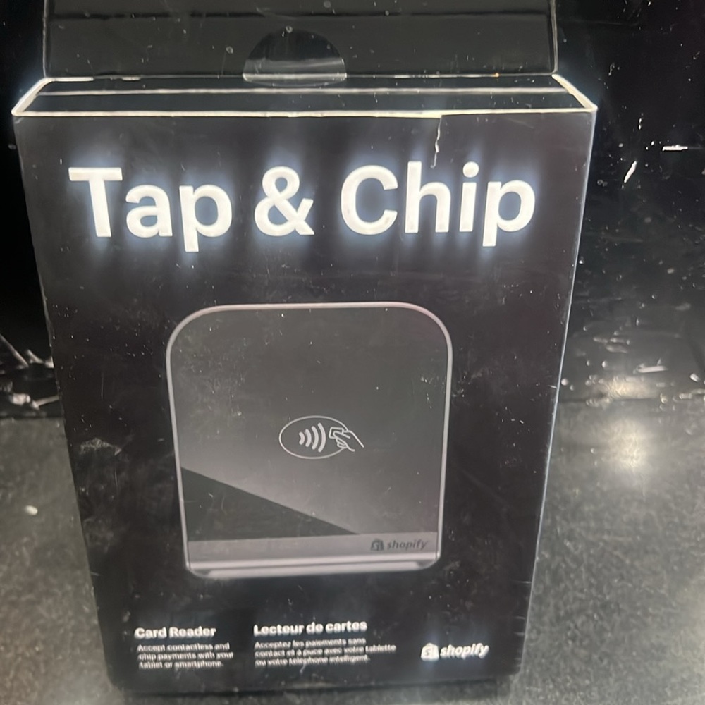 SHOPIFY TAP & CHIP CARD READER.